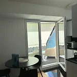 Apartment 2 Minutes Walking From Train Station