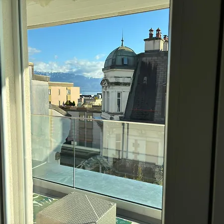 2 Minutes Walking From Train Station Lausana