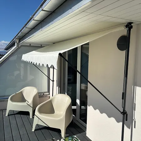 Apartamento 2 Minutes Walking From Train Station